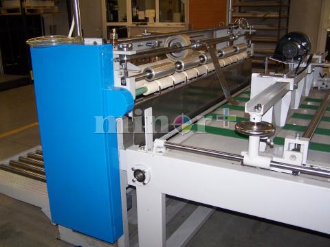 RG-30 felújított félautomata ragasztógép