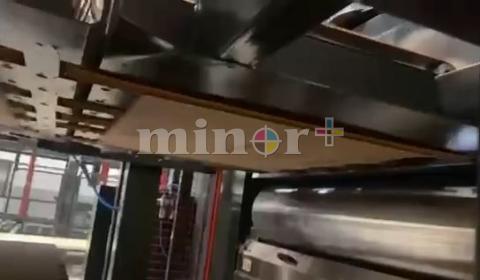 VENUS-1220B gépcsalád, több színes flexo nyomógép vákuumtranszferes összeköttetéssel meglévő, vagy új automat síkkimetsző gépekhez