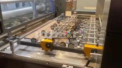 VENUS-1220B gépcsalád, több színes flexo nyomógép vákuumtranszferes összeköttetéssel meglévő, vagy új automat síkkimetsző gépekhez