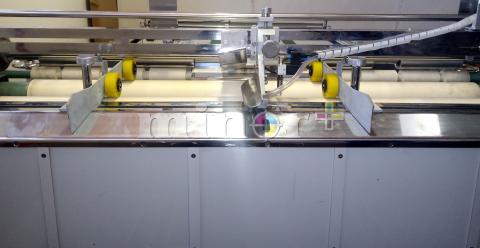 RG-24 (ragasztógép) V-M-W pneumatikus ragasztó rendszerrel RG-24_with_V.M,W_contact/nozzle_gluing_system_5