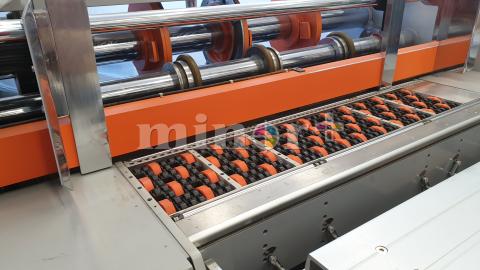 SR-25 (használt szlotter) used_SR-25_LEF-feeder5