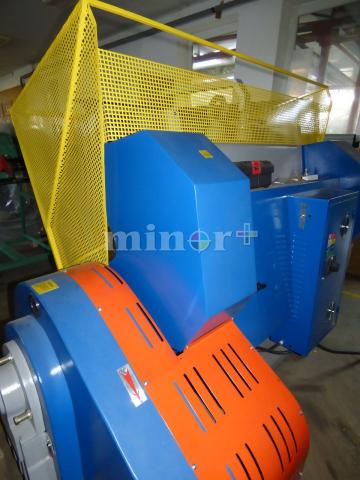 ML-1500 Die Cutter &amp; Creaser